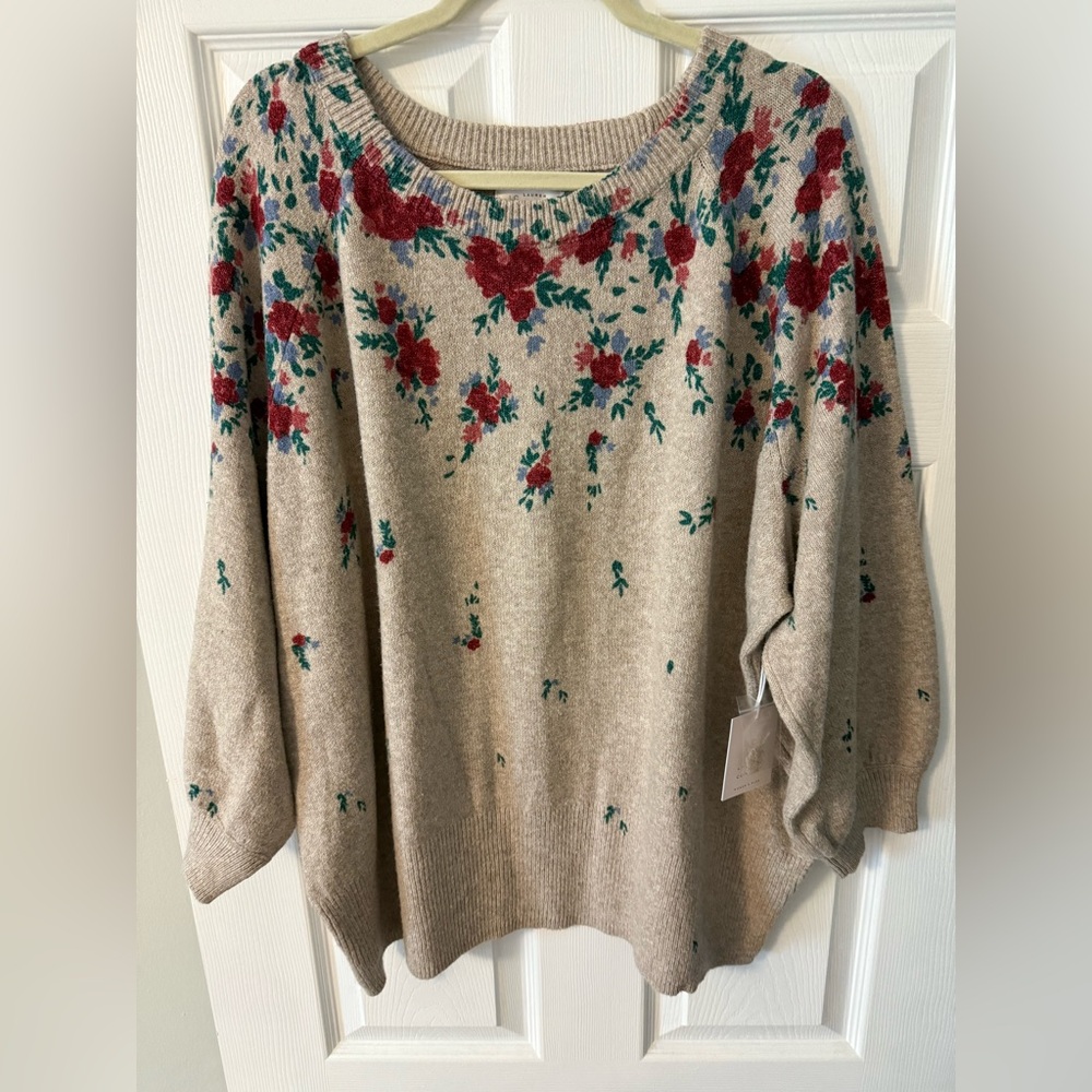 NWT 🌹 3X LC Lauren Conrad Tan Floral Sweater 🌹